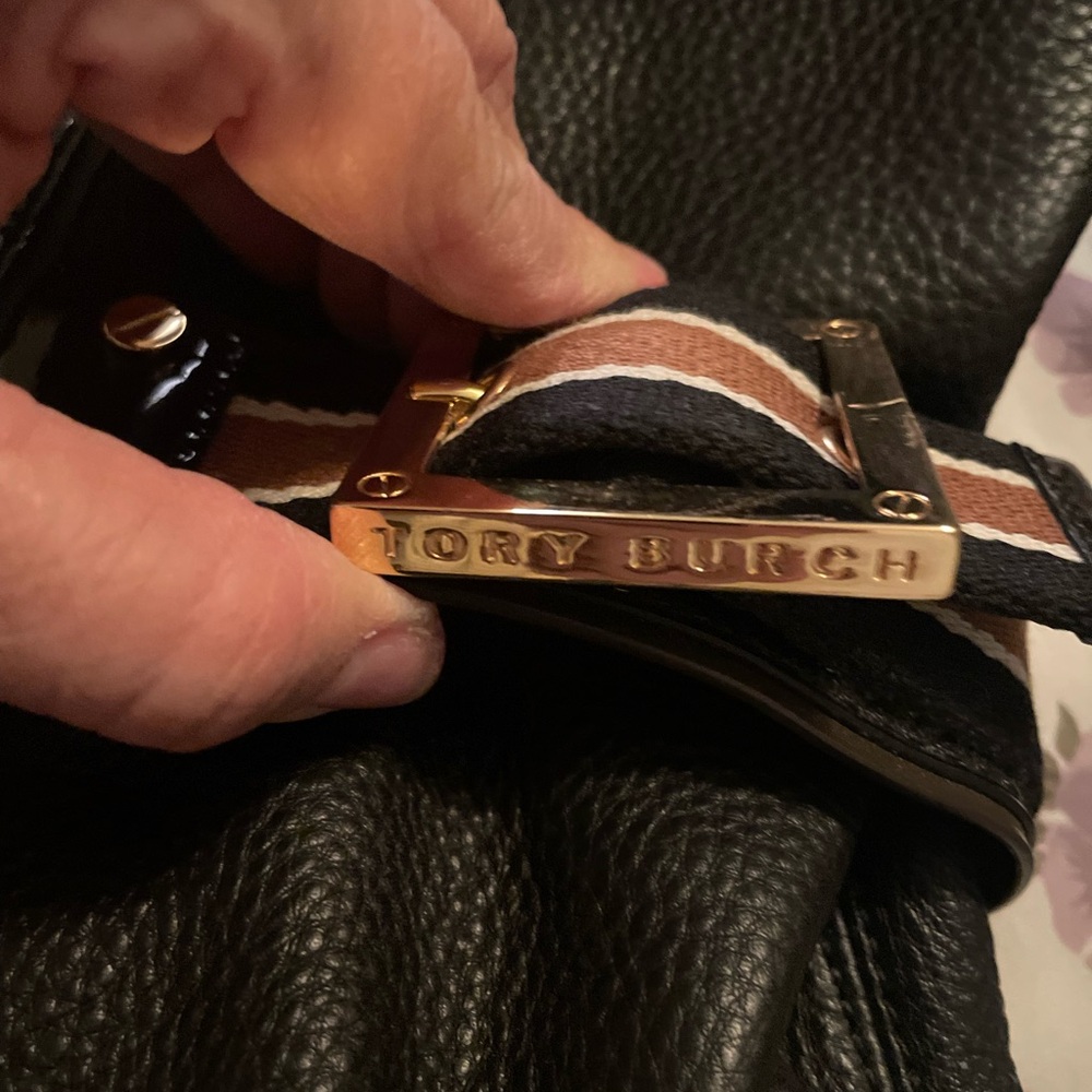Beautiful large Tory Burch Black Leather Tote Bag - Weekend or Work bag - Picture 10 of 14